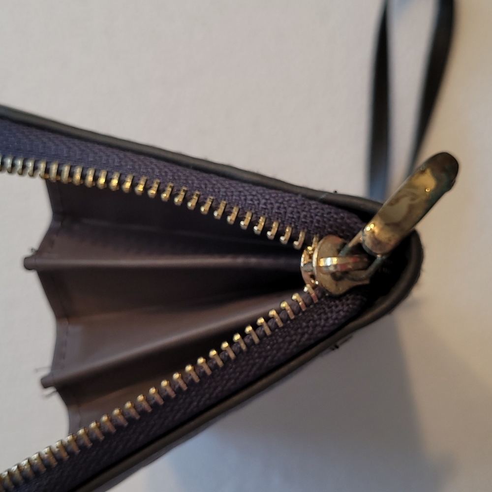 Wallet - Picture 4 of 7